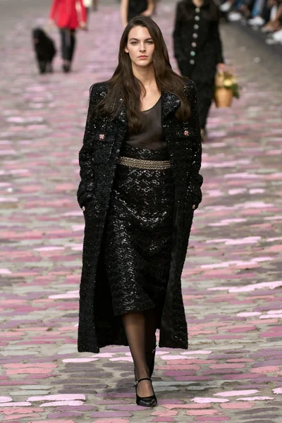 Look 2